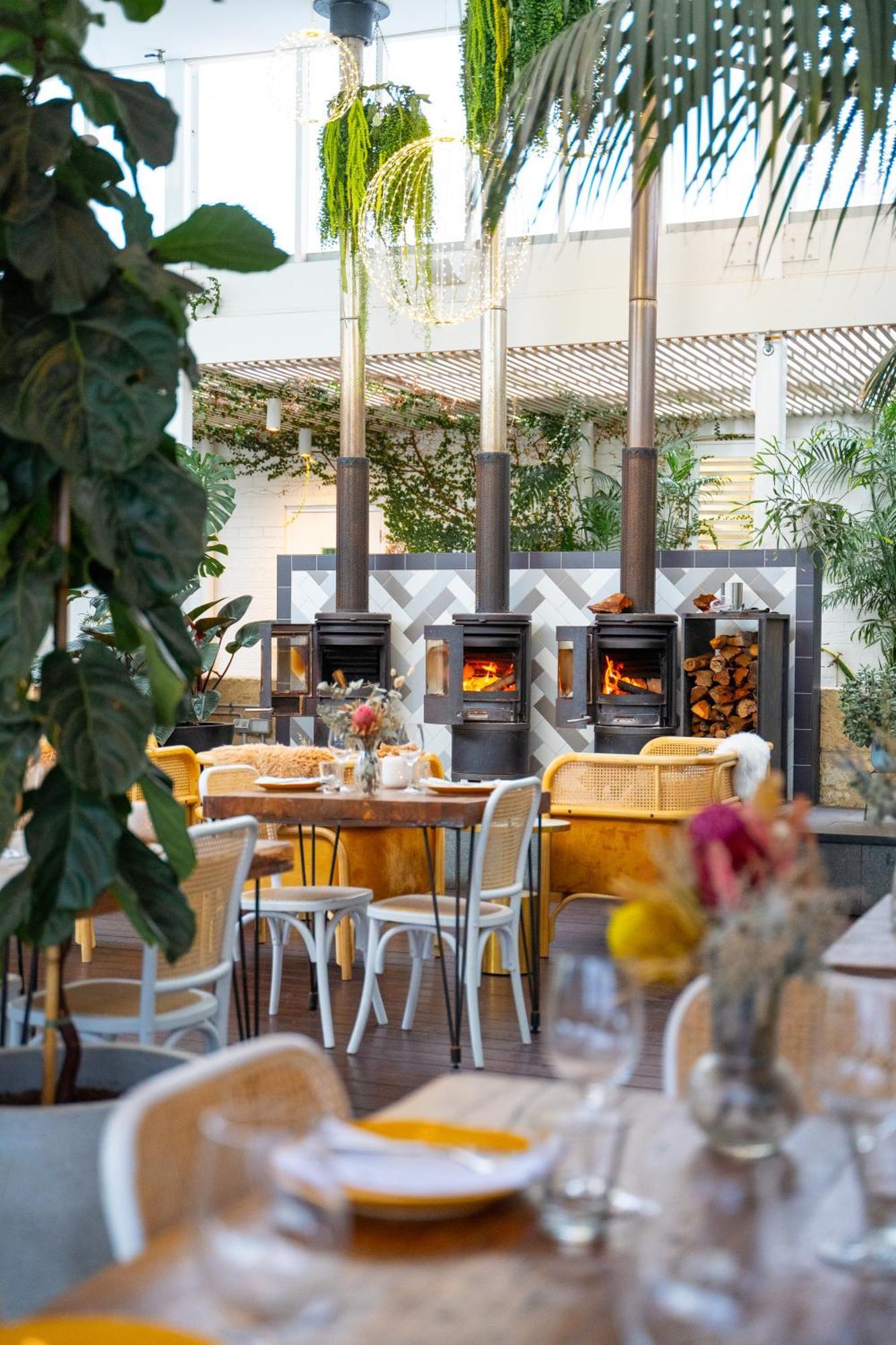 Cottesloe Beach Hotel Perth Esterno foto