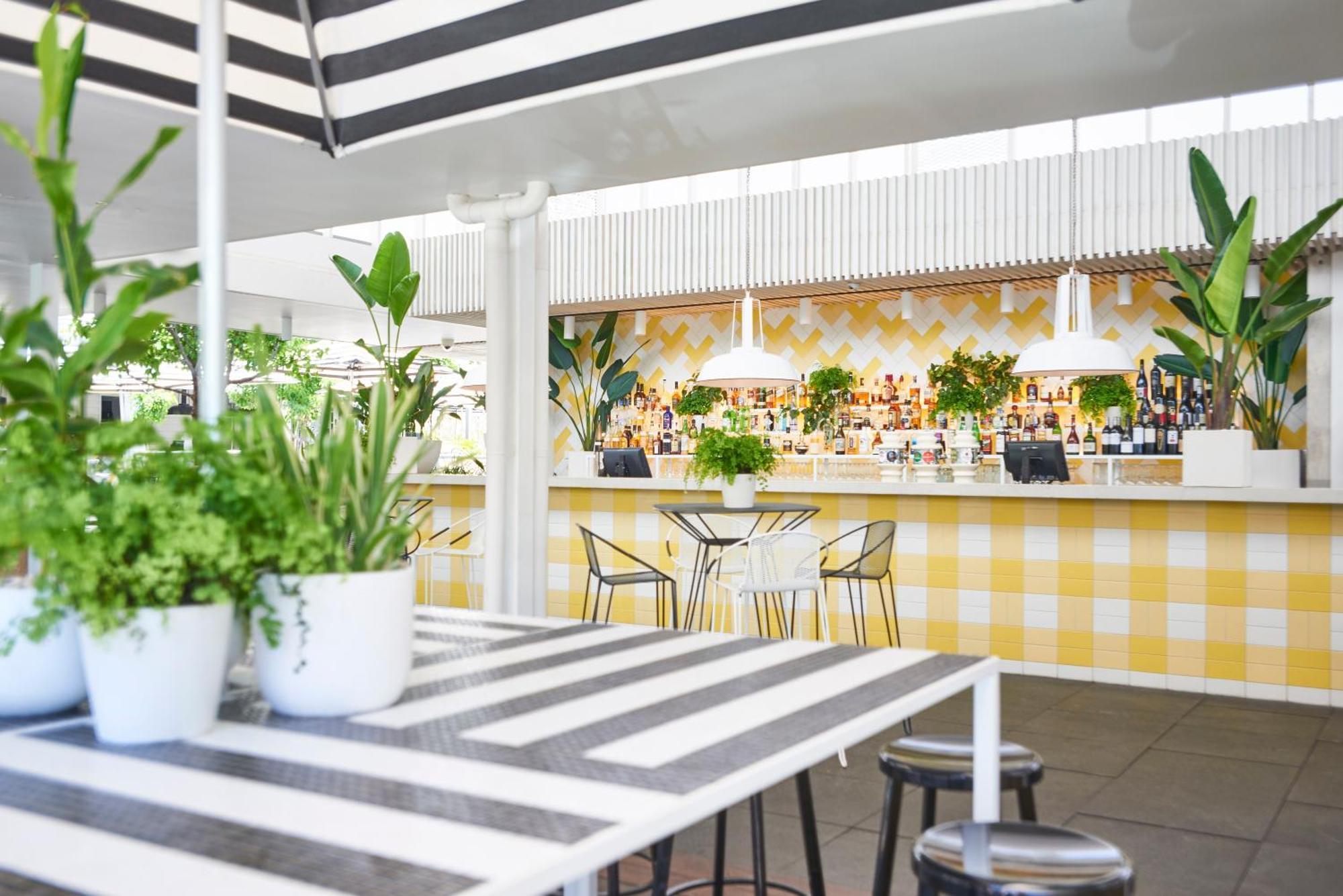 Cottesloe Beach Hotel Perth Esterno foto